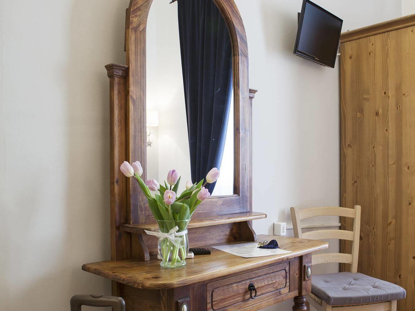 Piccarda Bed And Breakfast Florenţa Exterior foto