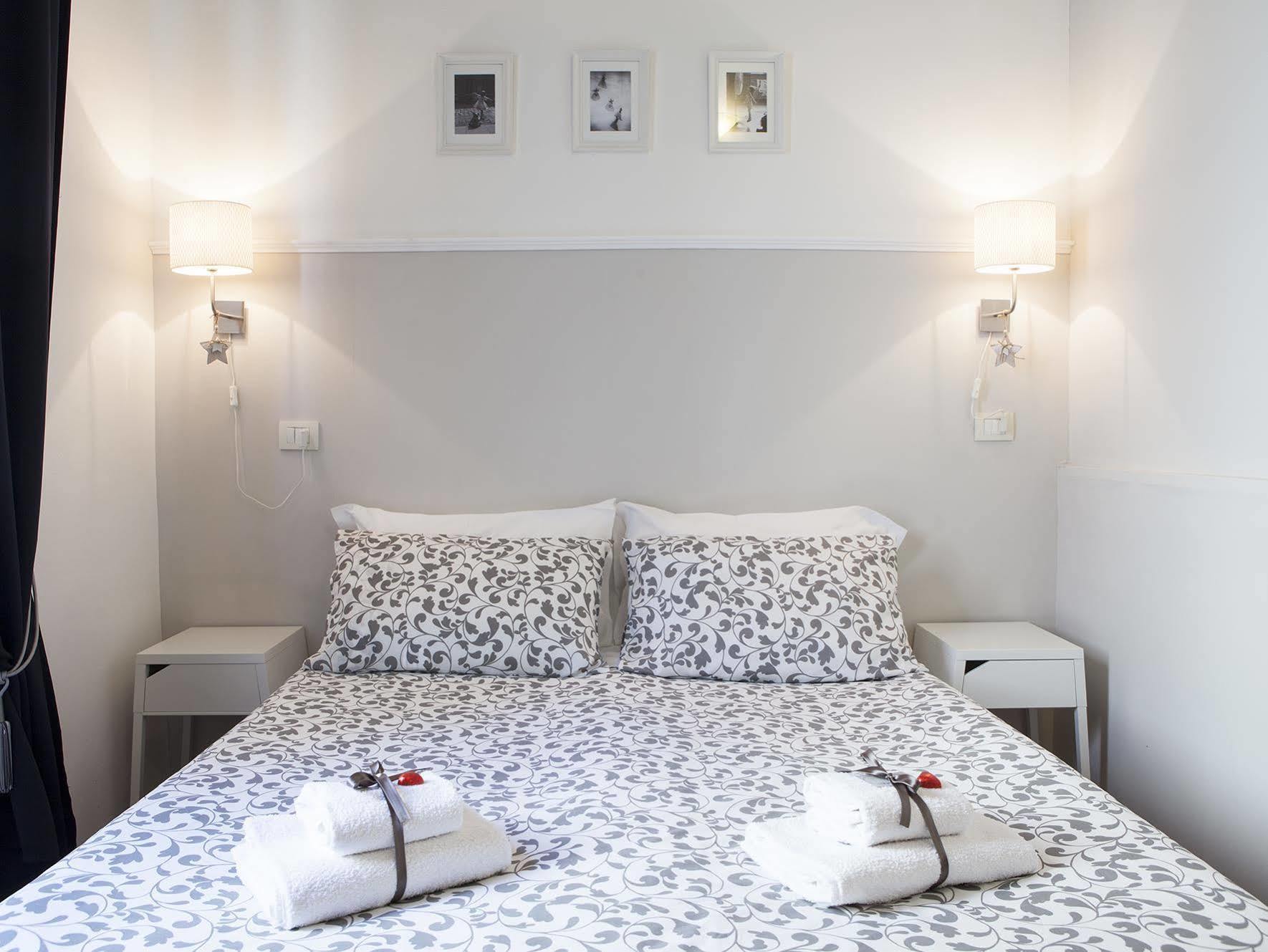 Piccarda Bed And Breakfast Florenţa Exterior foto